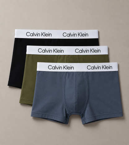 3 Boxer niño CK color surtido + 3 Pares de medias